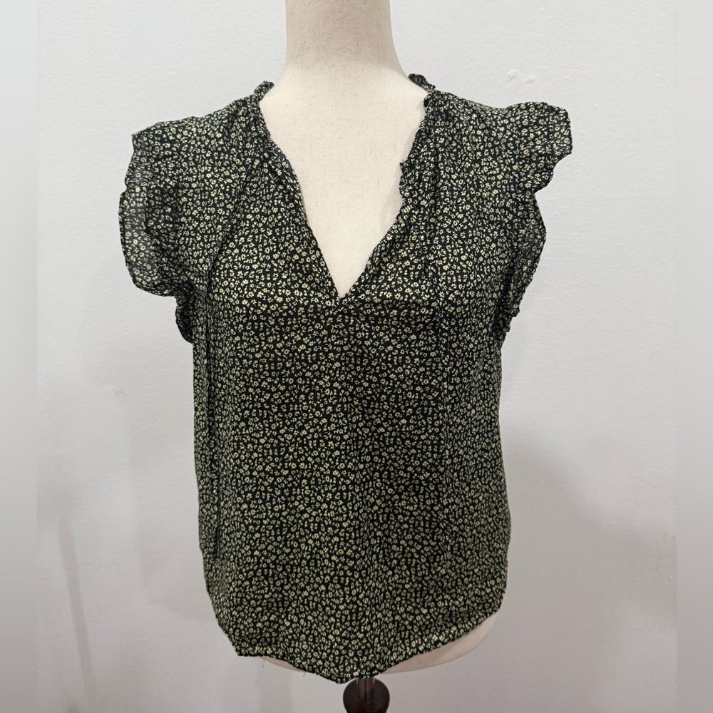 Steve Madden Black and Yellow top